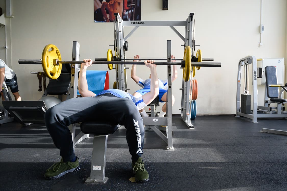 Занятия в спортивном зале