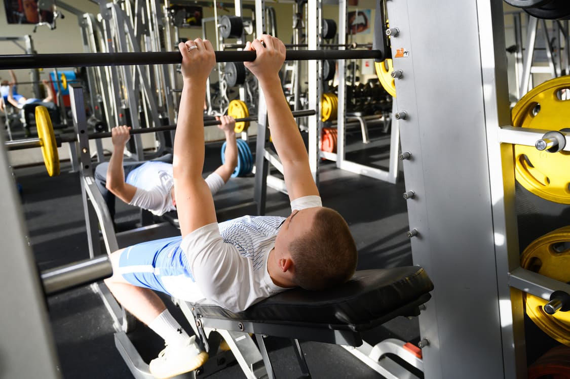 Занятия в спортивном зале