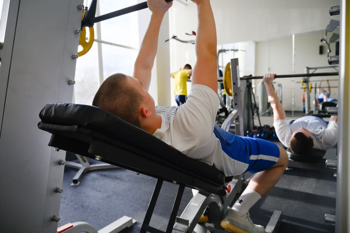 Занятия в спортивном зале